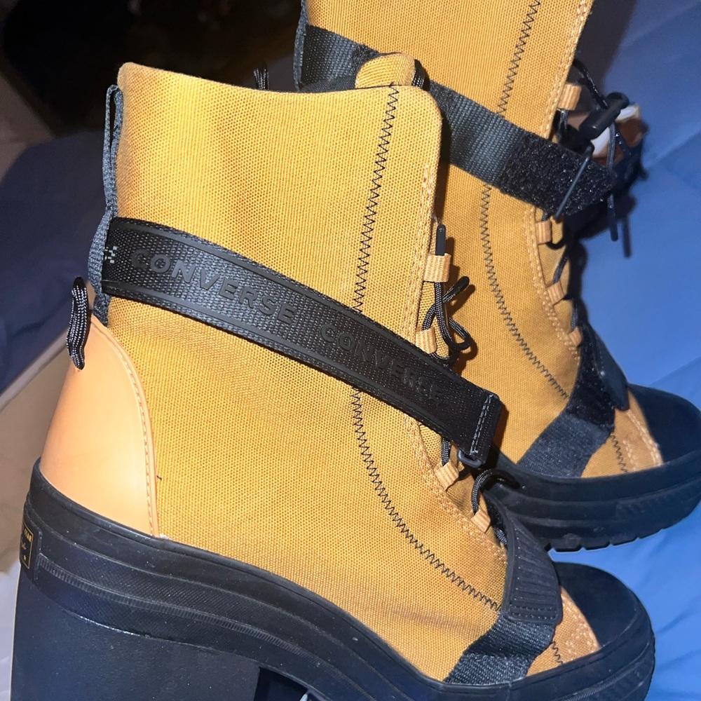 Converse Women's Tan High-Top Boots